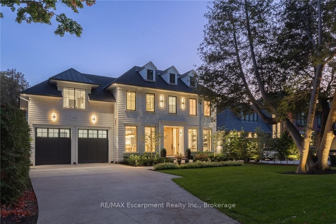 46 Second Street • Oakville, ON photo 1