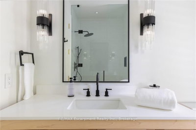 46 2 Oakville,ON L6J 3T2 — Photo 25