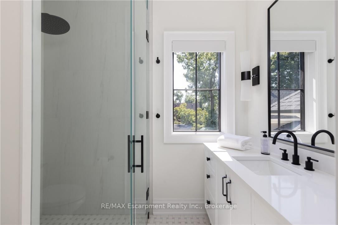 46 Second Street • Oakville, ON photo 29