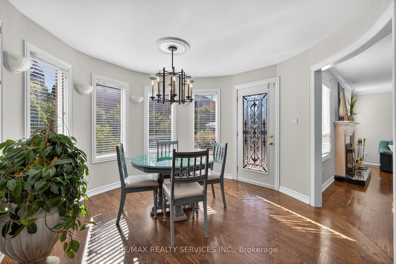 124 Royal Valley Drive • Caledon, ON photo 11