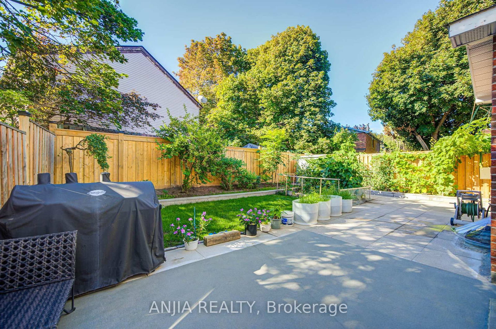 77 Royal Palm Drive • Brampton, ON photo 46