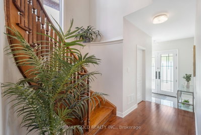 19 Bellcrest Road • Brampton, ON photo 7