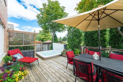 23 Swansea Meadows Drive • Brampton, ON photo 8