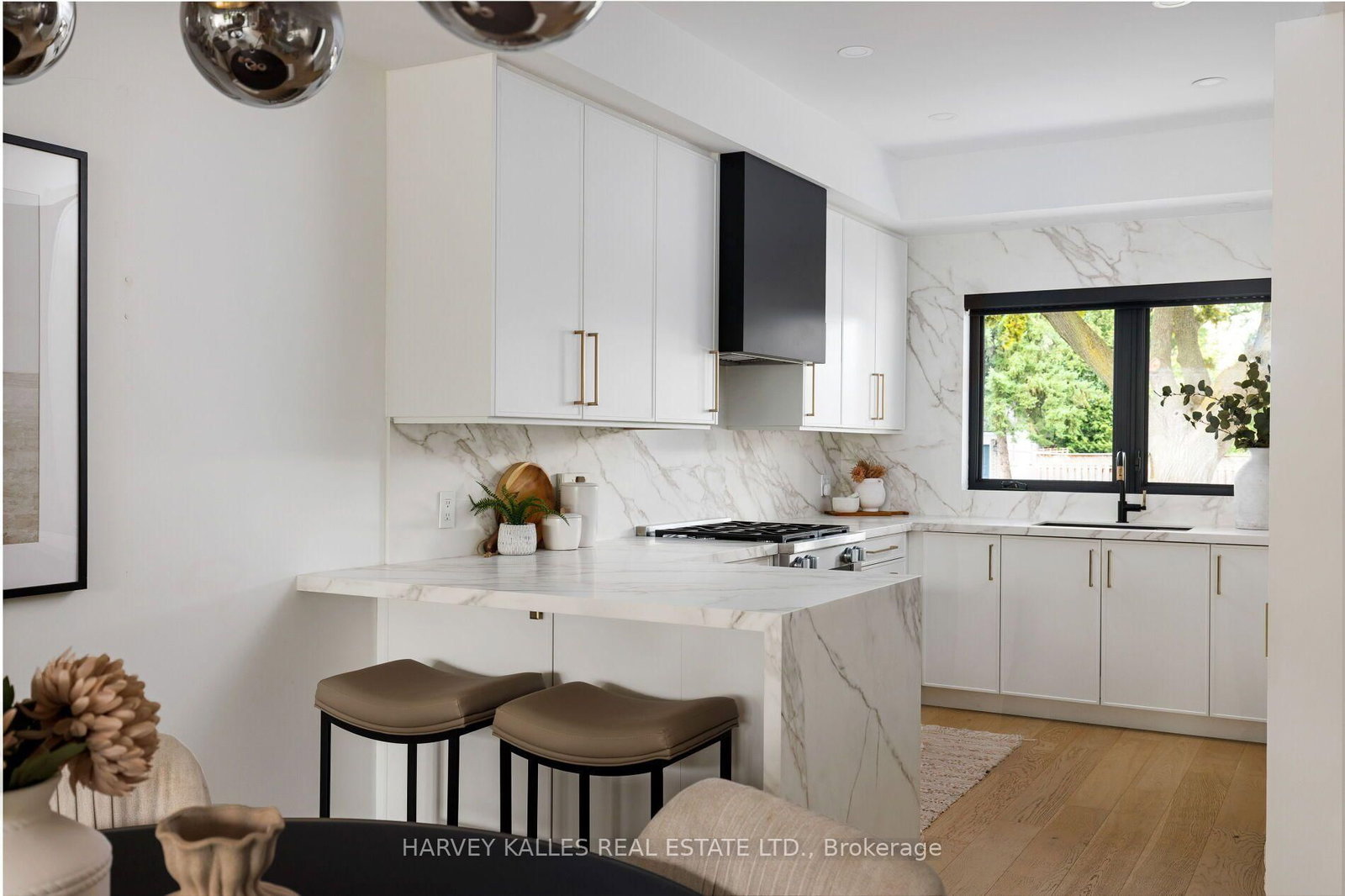 75 Markland Drive • Toronto, ON photo 20
