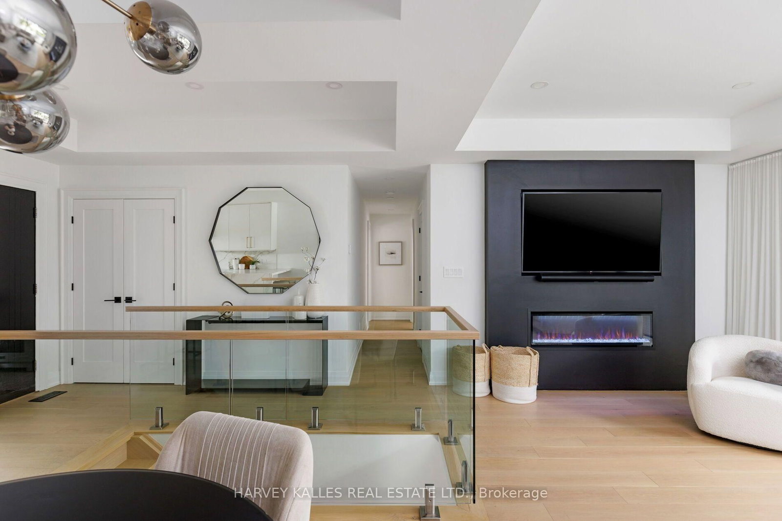 75 Markland Drive • Toronto, ON photo 25