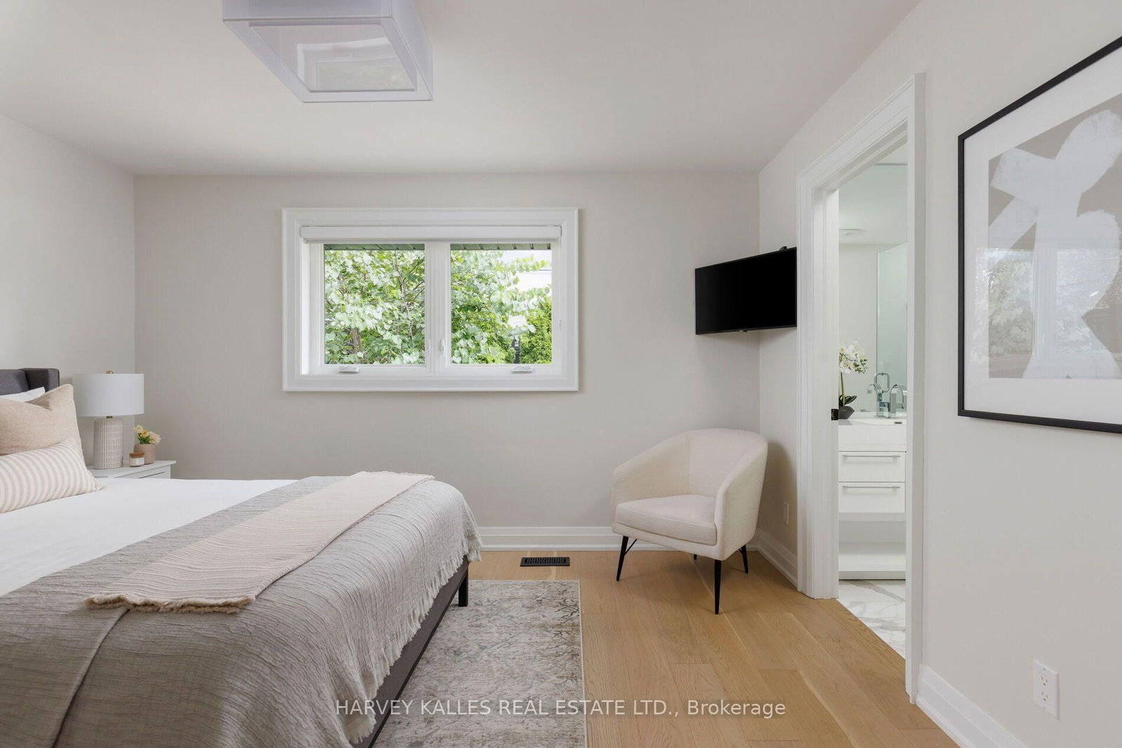 75 Markland Drive • Toronto, ON photo 26