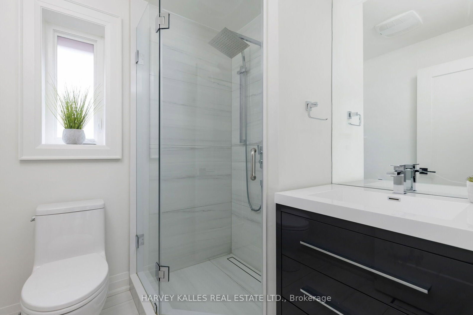 75 Markland Drive • Toronto, ON photo 31
