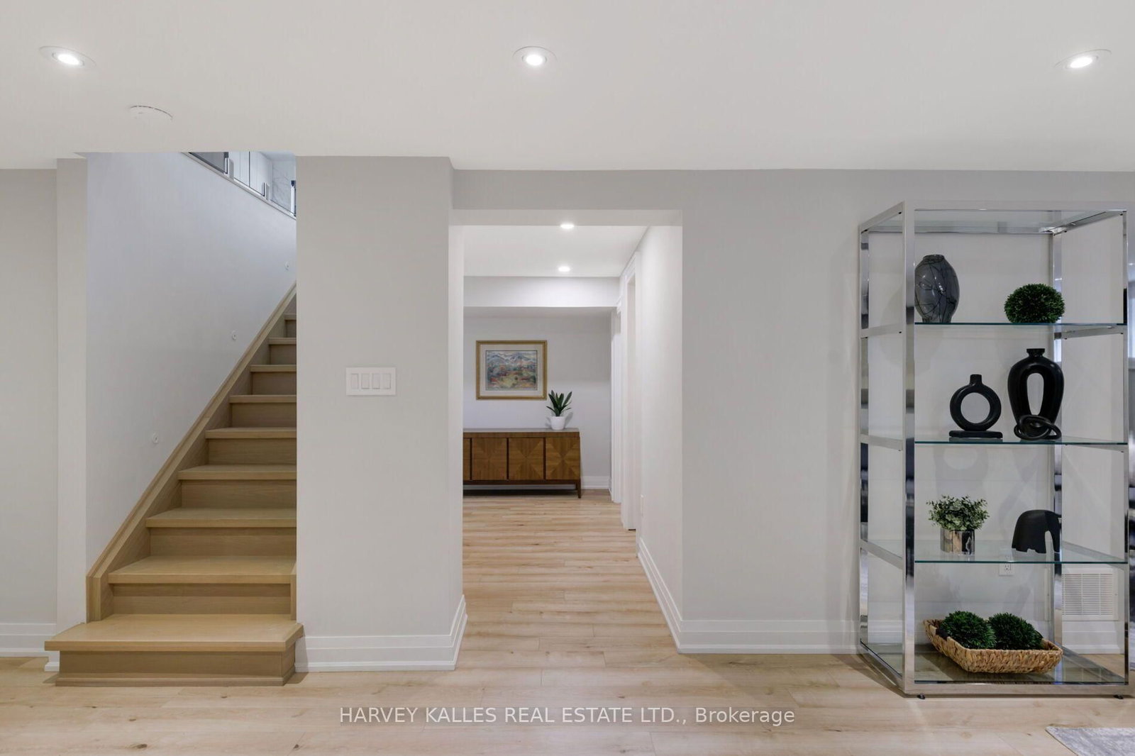 75 Markland Drive • Toronto, ON photo 38