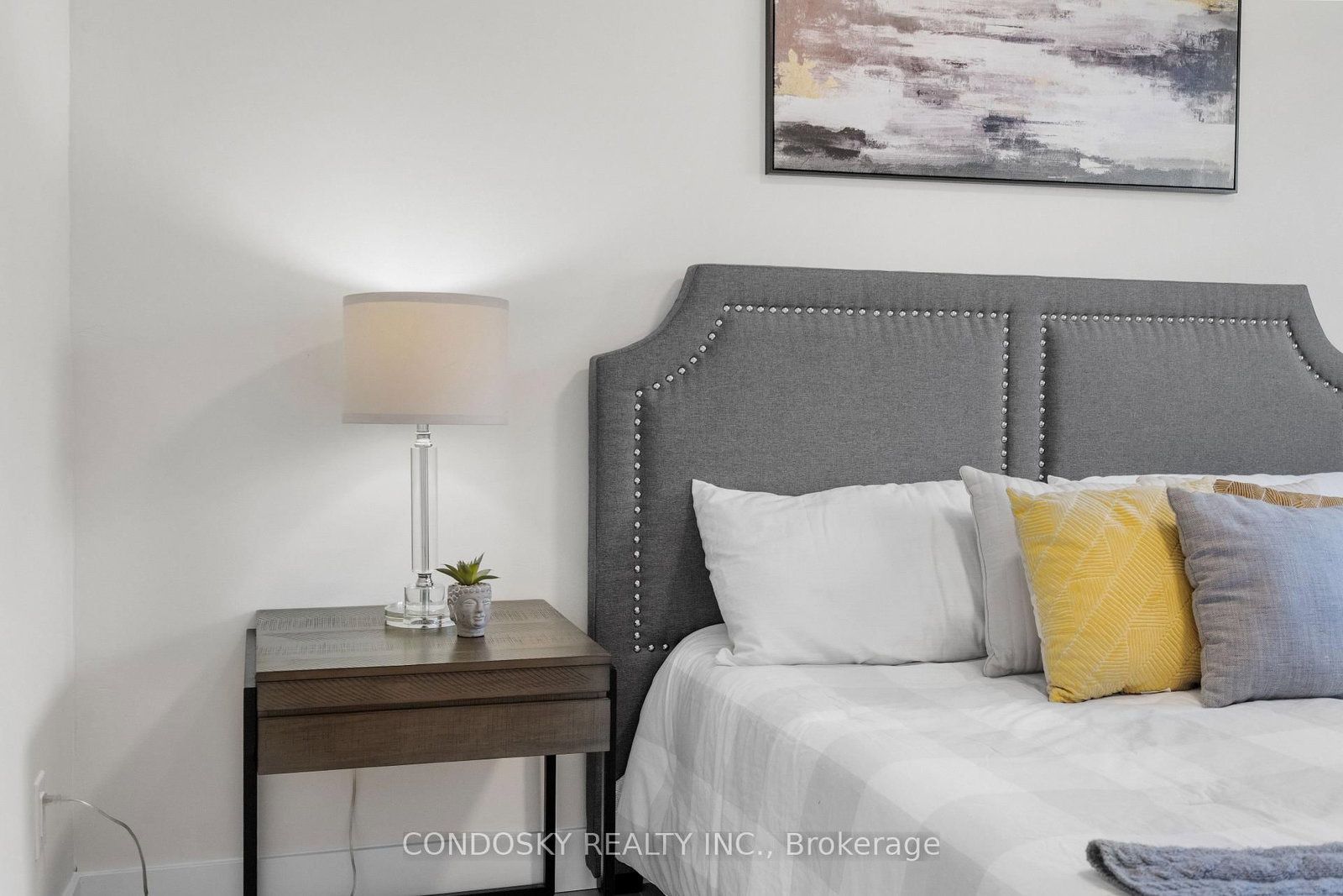 768 Annamore Road • Mississauga, ON photo 17