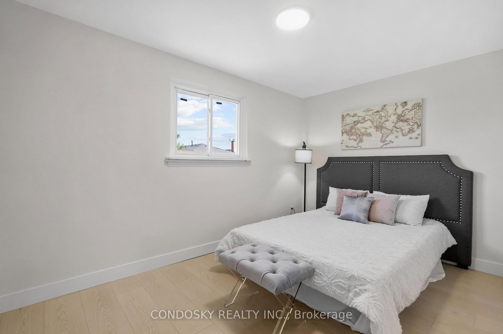 768 Annamore Road • Mississauga, ON photo 19