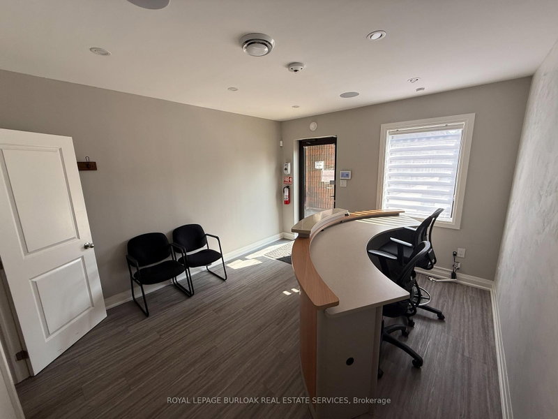 4180 Morris Dr photo 3