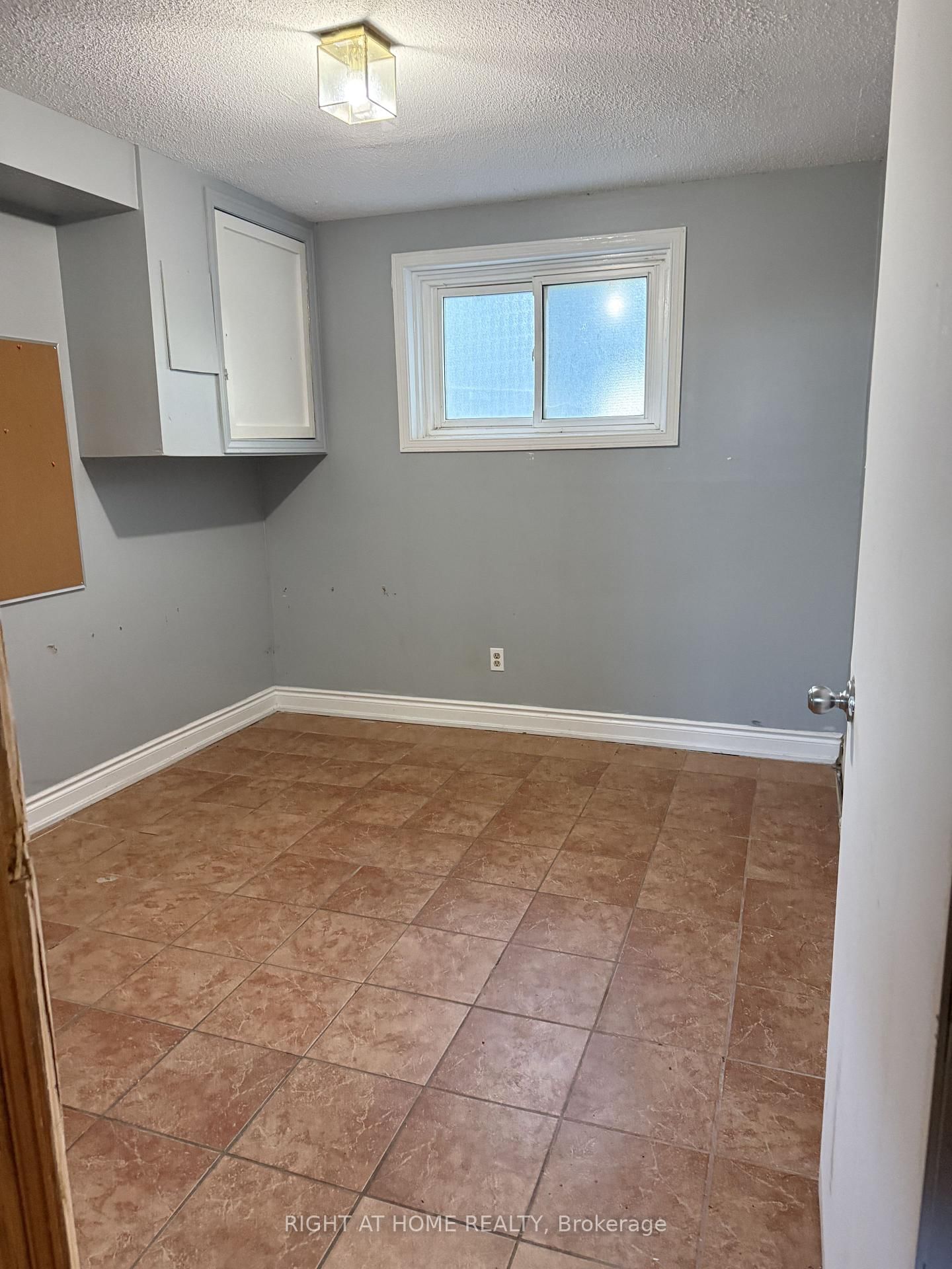 12175 Chinguacousy Rd, Caledon, view 24