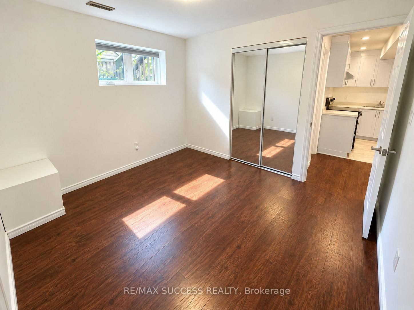 916 Minchin Milton,ON L9T 7T6 — Photo 8