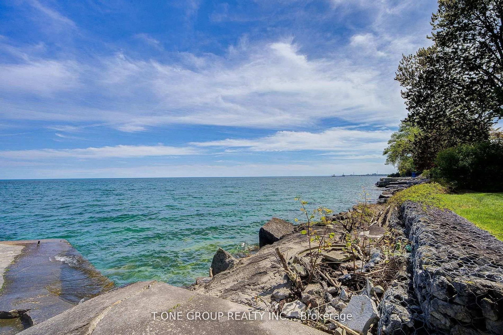 120 Cumberland Dr, Mississauga, view 29
