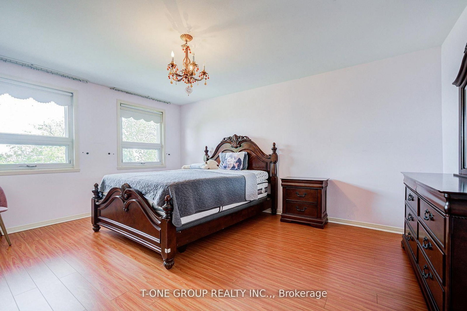 120 Cumberland Dr, Mississauga, view 42