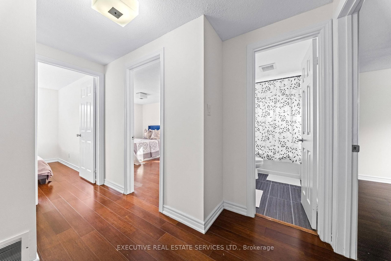 100 Centre Street N • Brampton, ON photo 22
