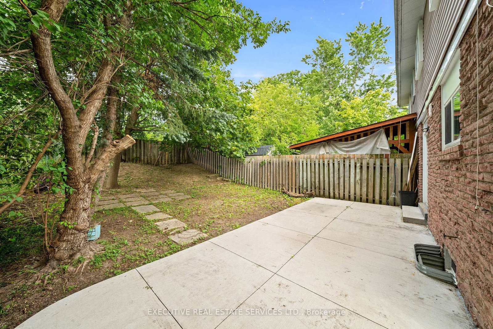 100 Centre Street N • Brampton, ON photo 37