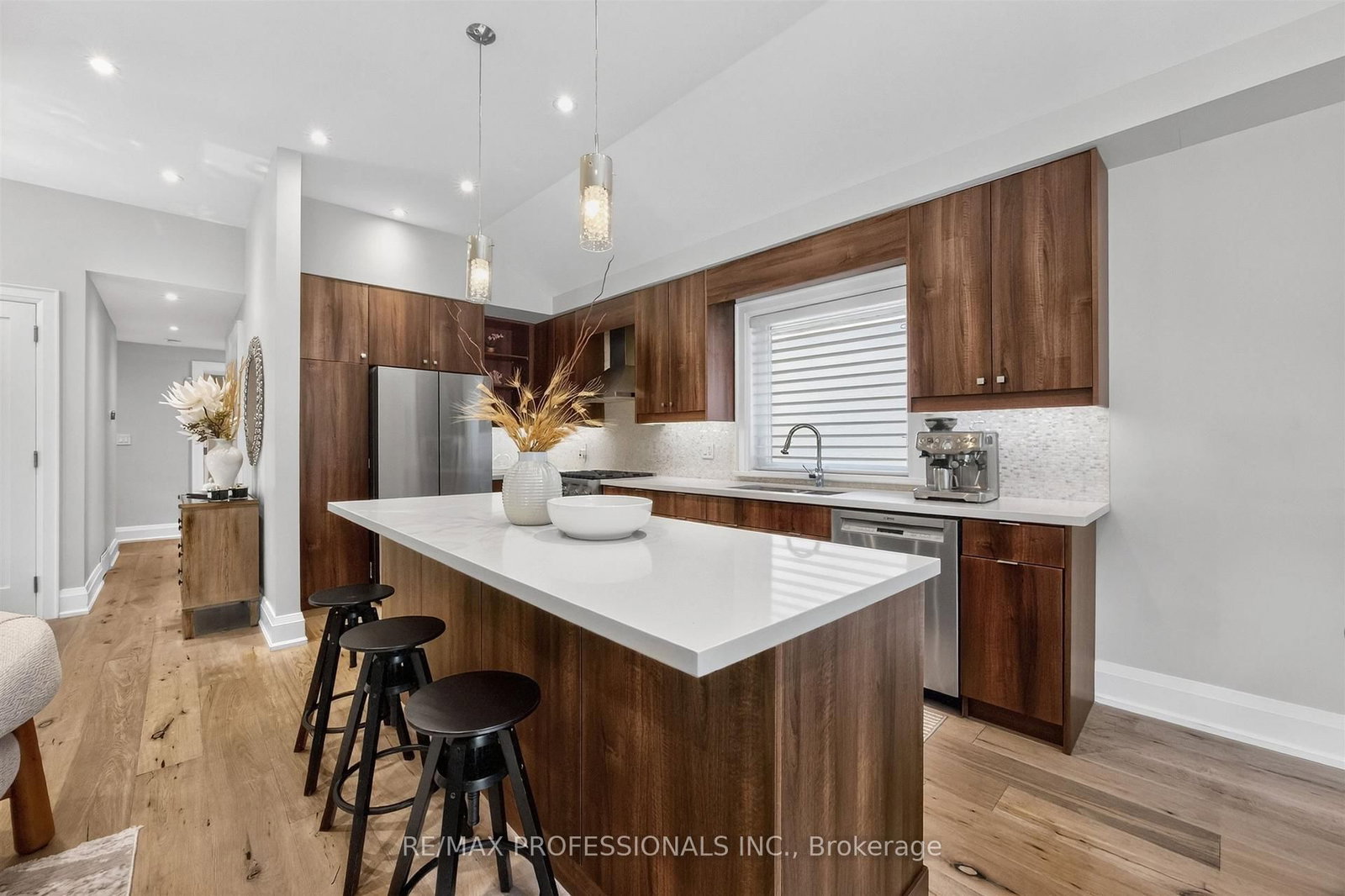 57 Merrygale Crescent • Toronto, ON photo 15