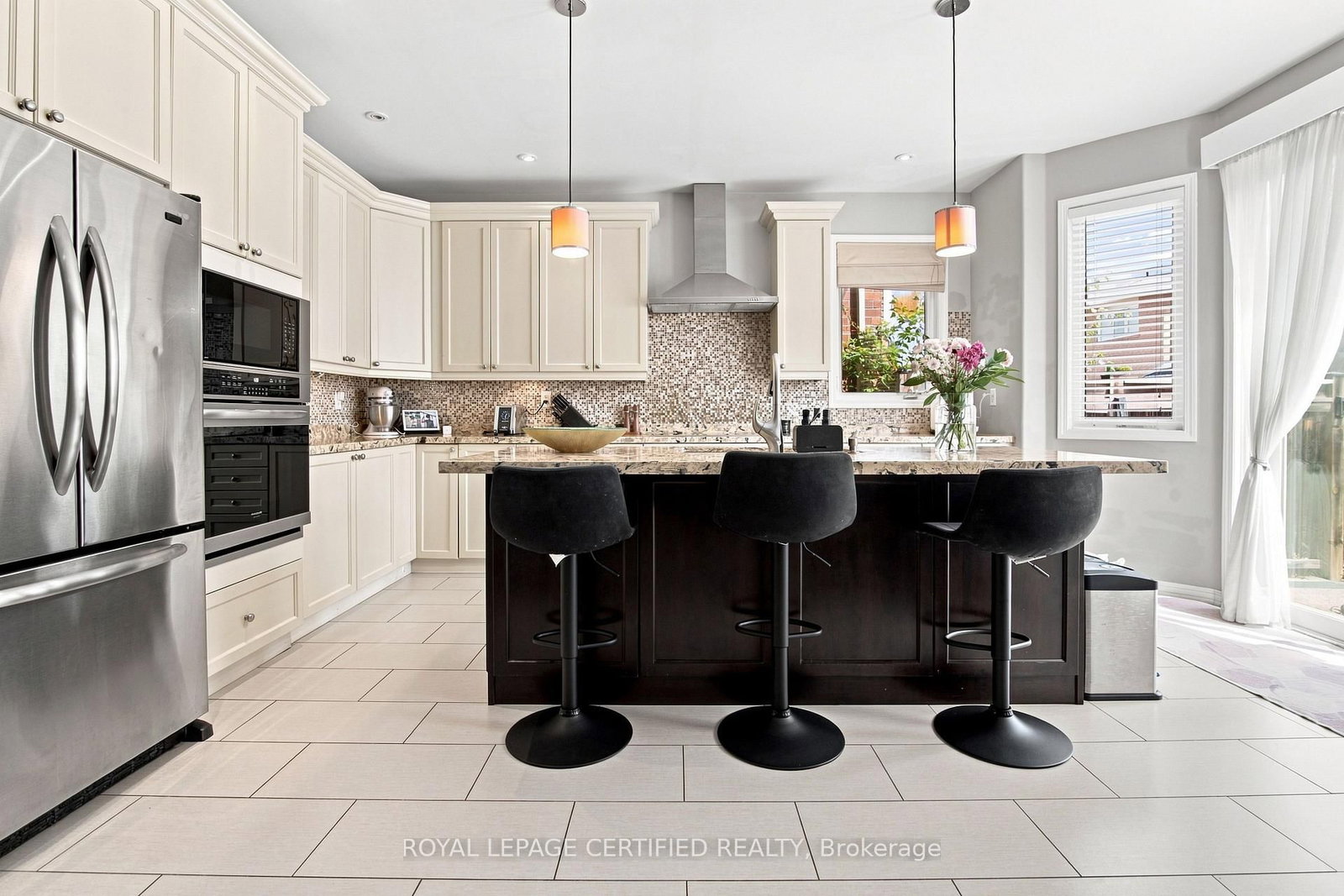 146 Willet Terrace • Milton, ON photo 12