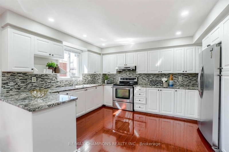 60 Banting Brampton,ON L6Y 2K9 — Photo 6