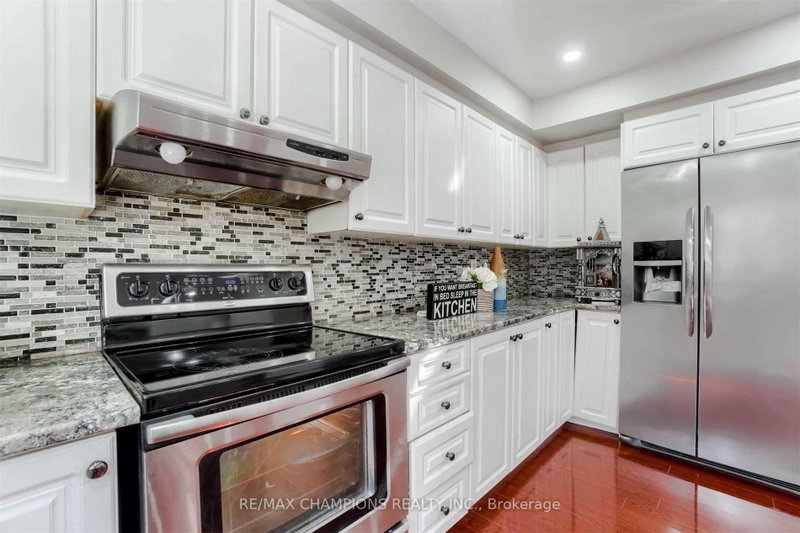 60 Banting Brampton,ON L6Y 2K9 — Photo 7