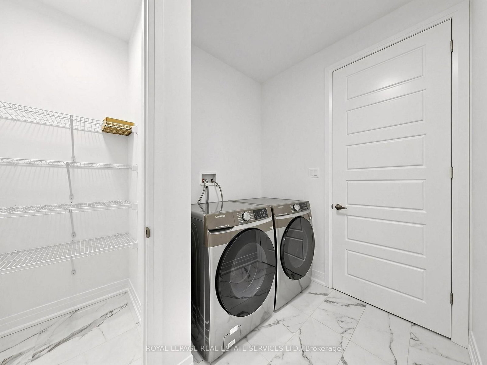 1340 Aymond Crescent • Oakville, ON photo 37