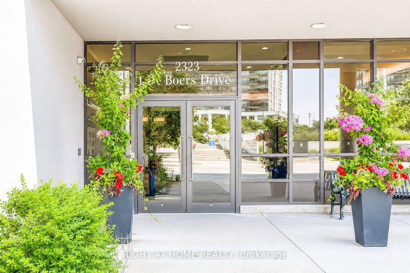 608 - 1 De Boers Drive