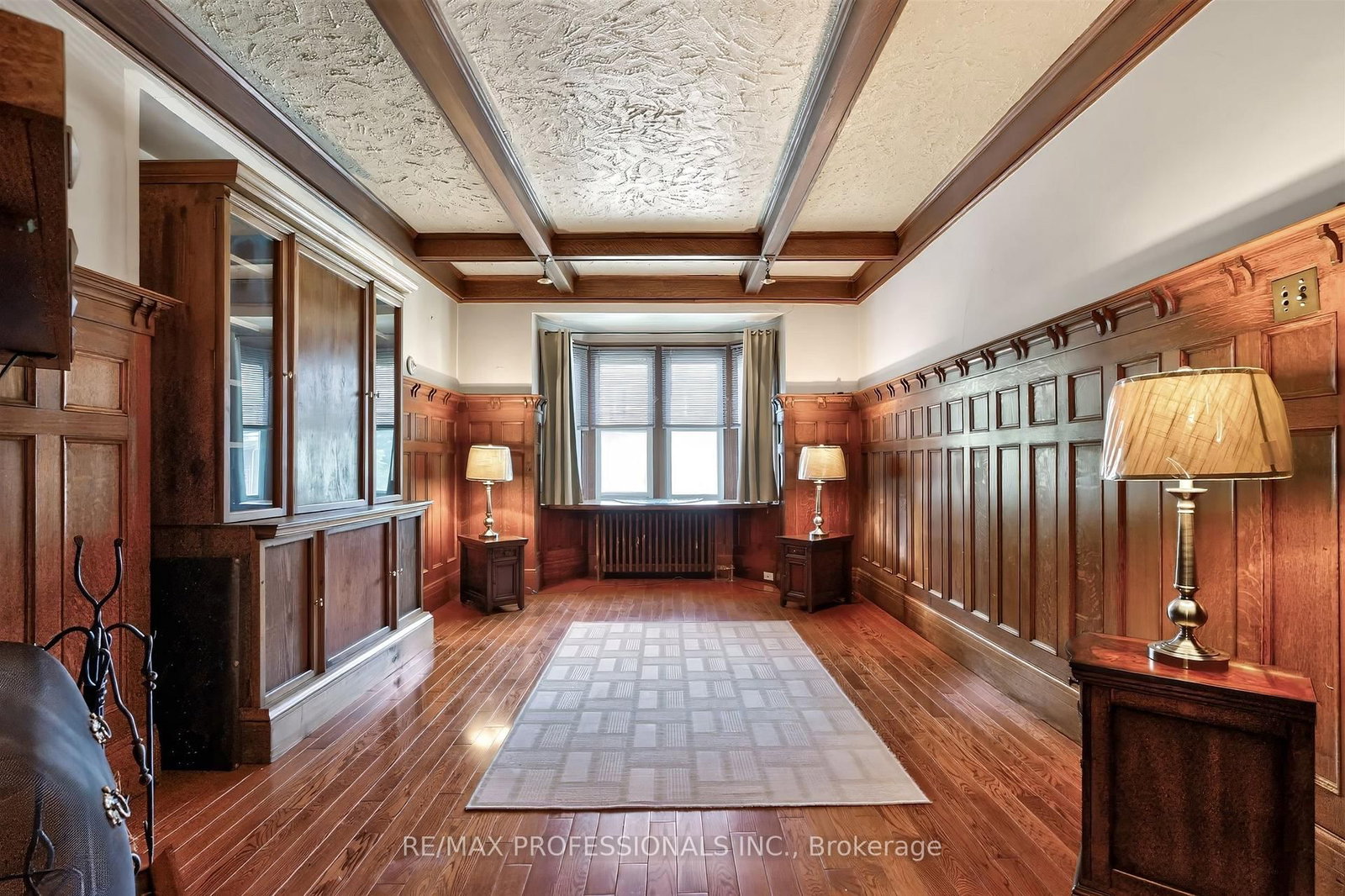 284 Indian Road • Toronto, ON photo 17