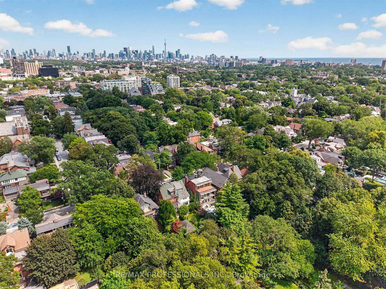 284 Indian Road • Toronto, ON photo 48