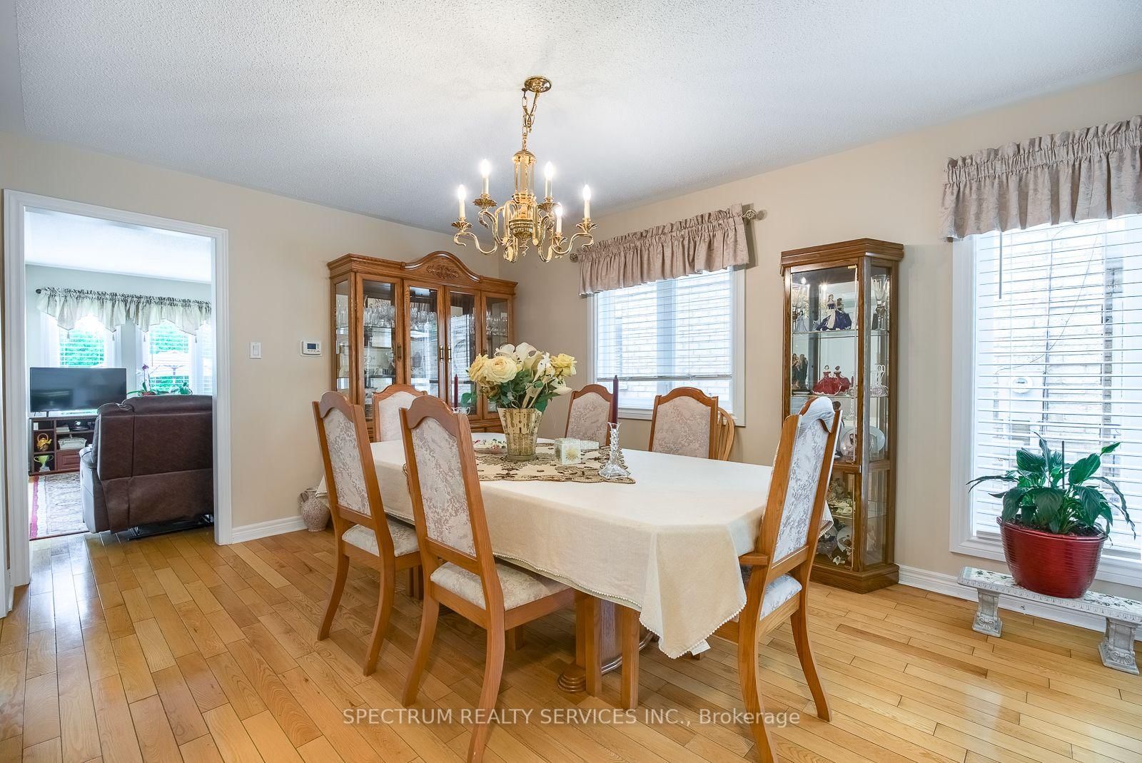 8 Sweet Briar Brampton,ON L6Z 4V3 — Photo 15