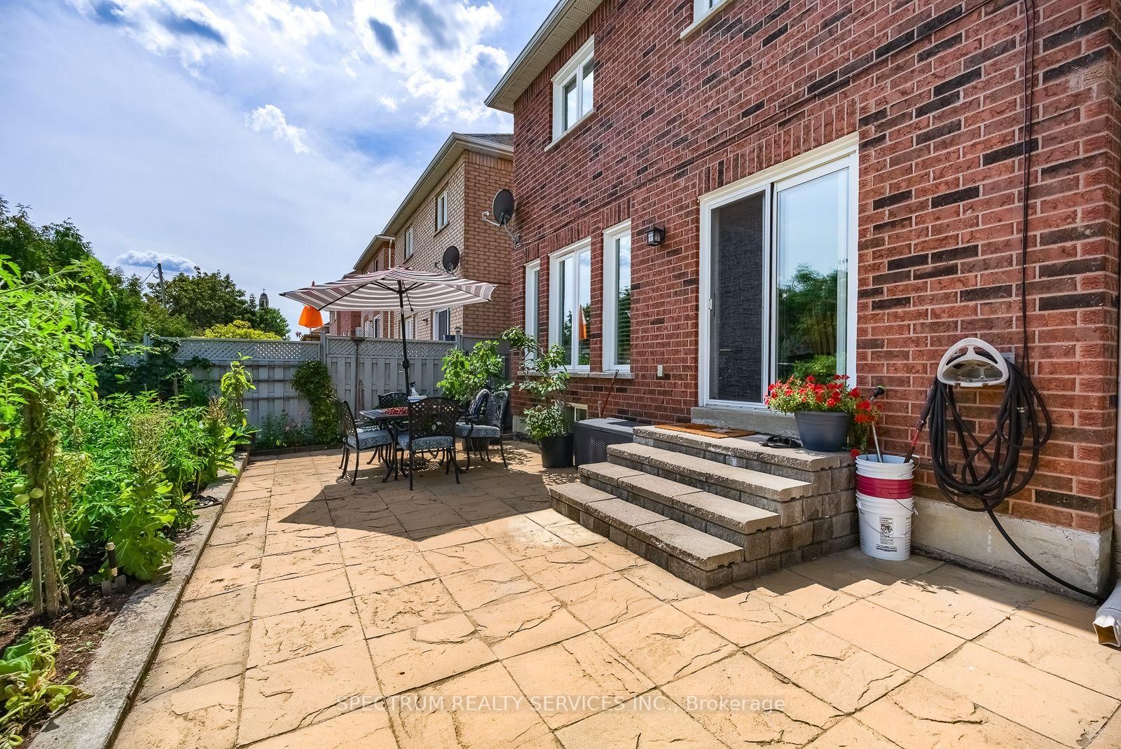 8 Sweet Briar Brampton,ON L6Z 4V3 — Photo 44