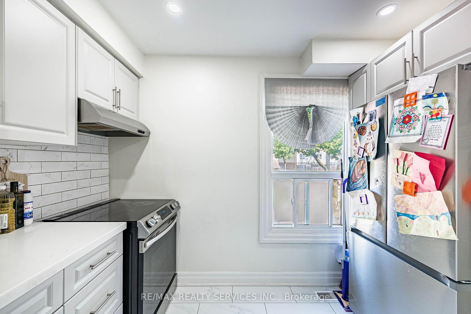 122 Ellerslie Brampton,ON L6T 4C3 — Photo 17