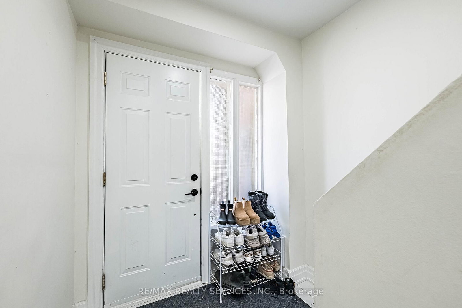 122 Ellerslie Brampton,ON L6T 4C3 — Photo 5
