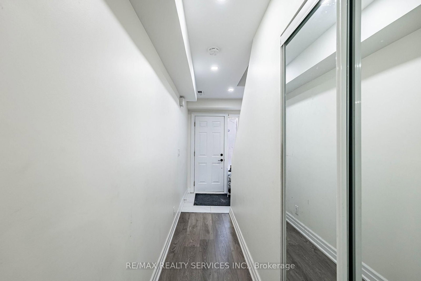 122 Ellerslie Brampton,ON L6T 4C3 — Photo 6