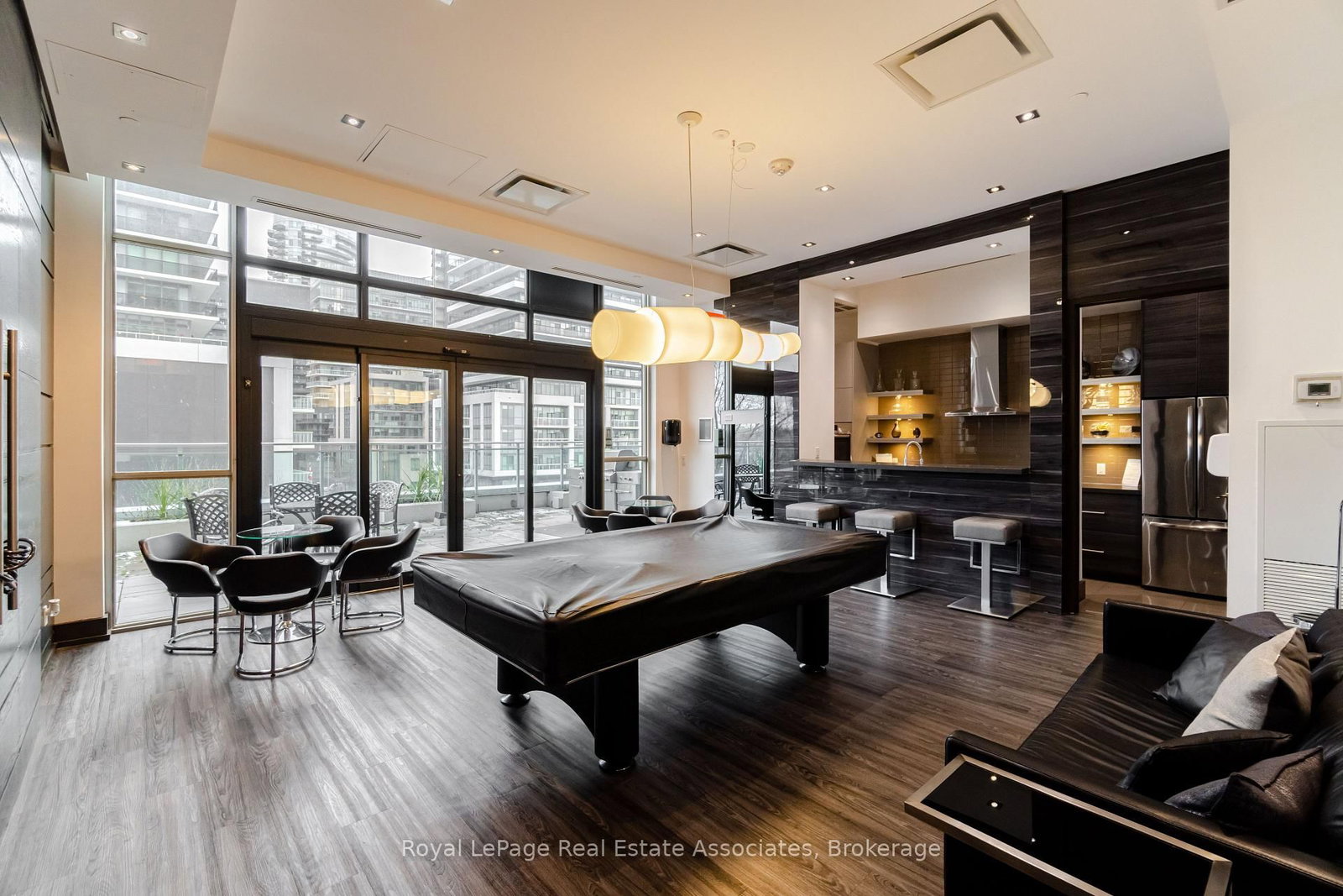 33 Shore Breeze Drive • #2301 • Toronto, ON photo 44