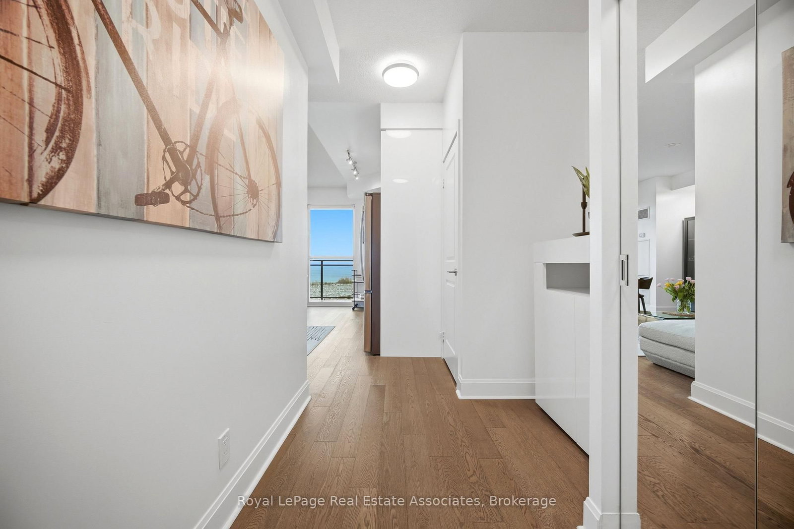 33 Shore Breeze Drive • #2301 • Toronto, ON photo 7