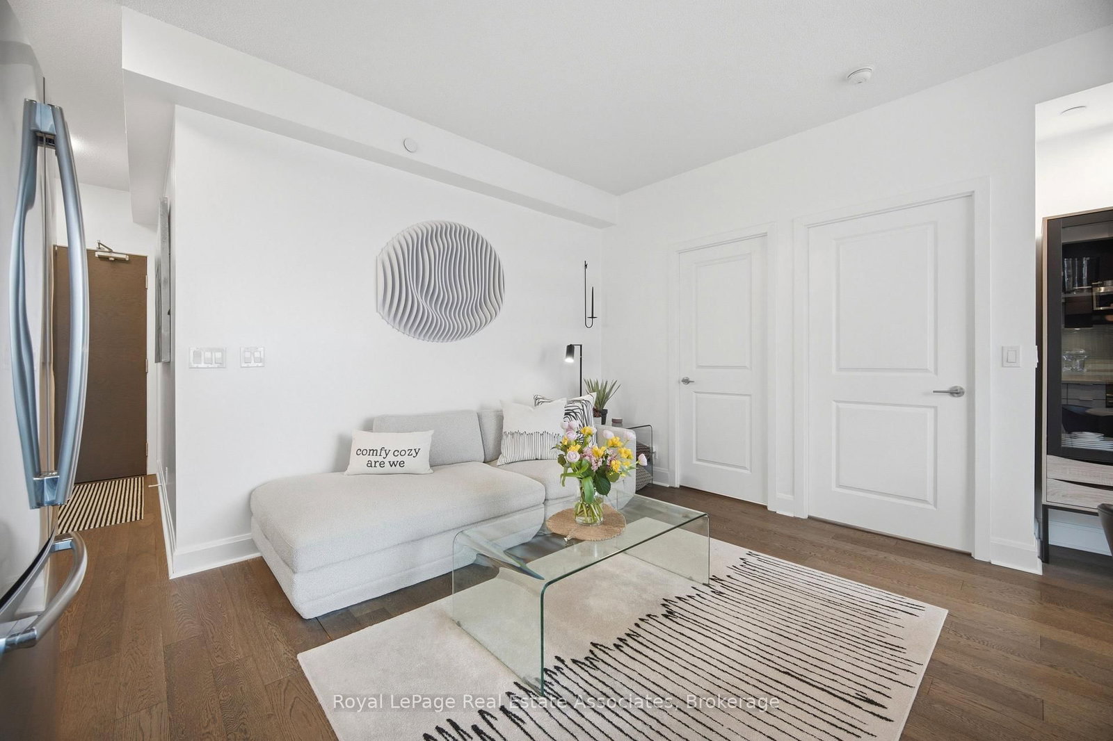 33 Shore Breeze Drive • #2301 • Toronto, ON photo 9