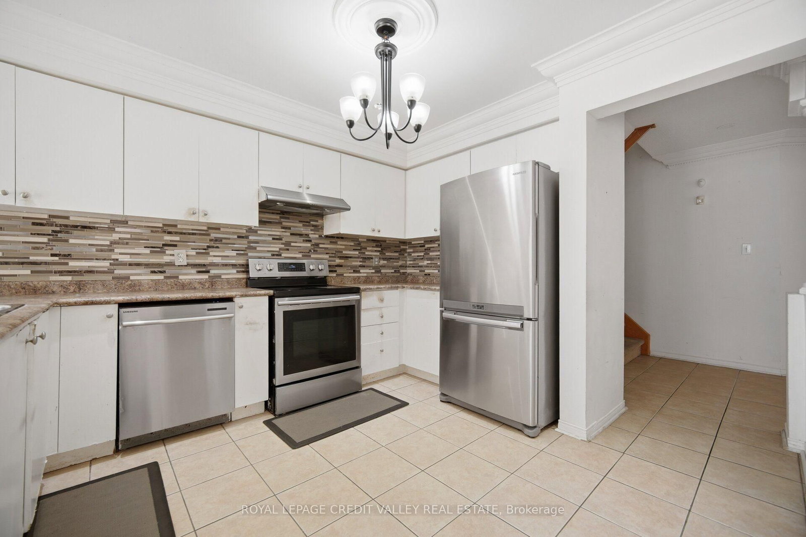 31 Capistro Street • Brampton, ON photo 13