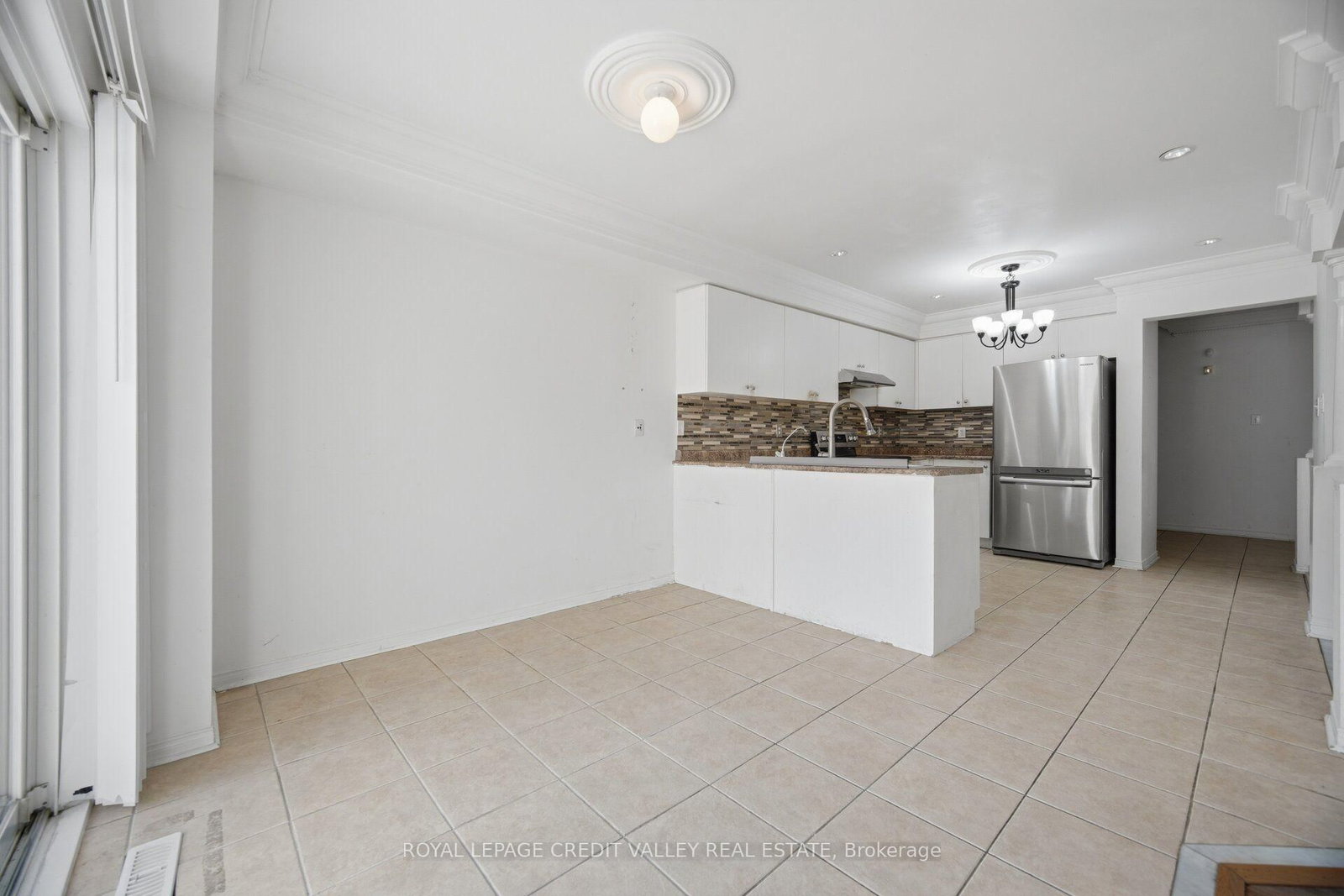 31 Capistro Street • Brampton, ON photo 16