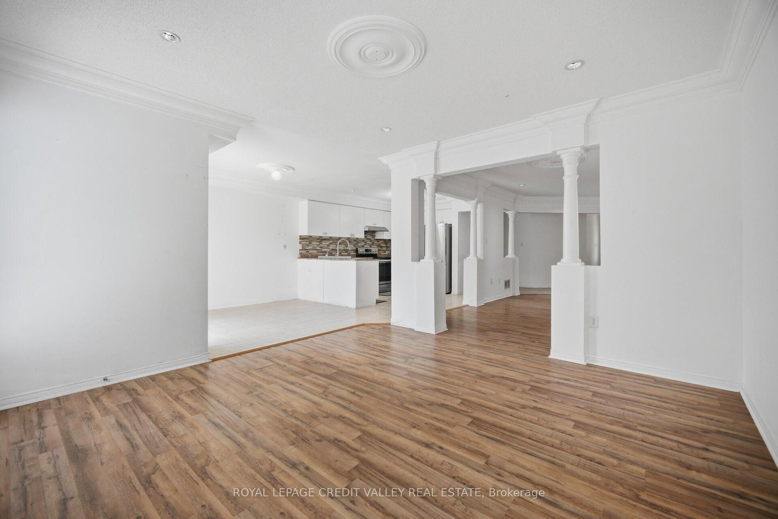 31 Capistro Street • Brampton, ON photo 20