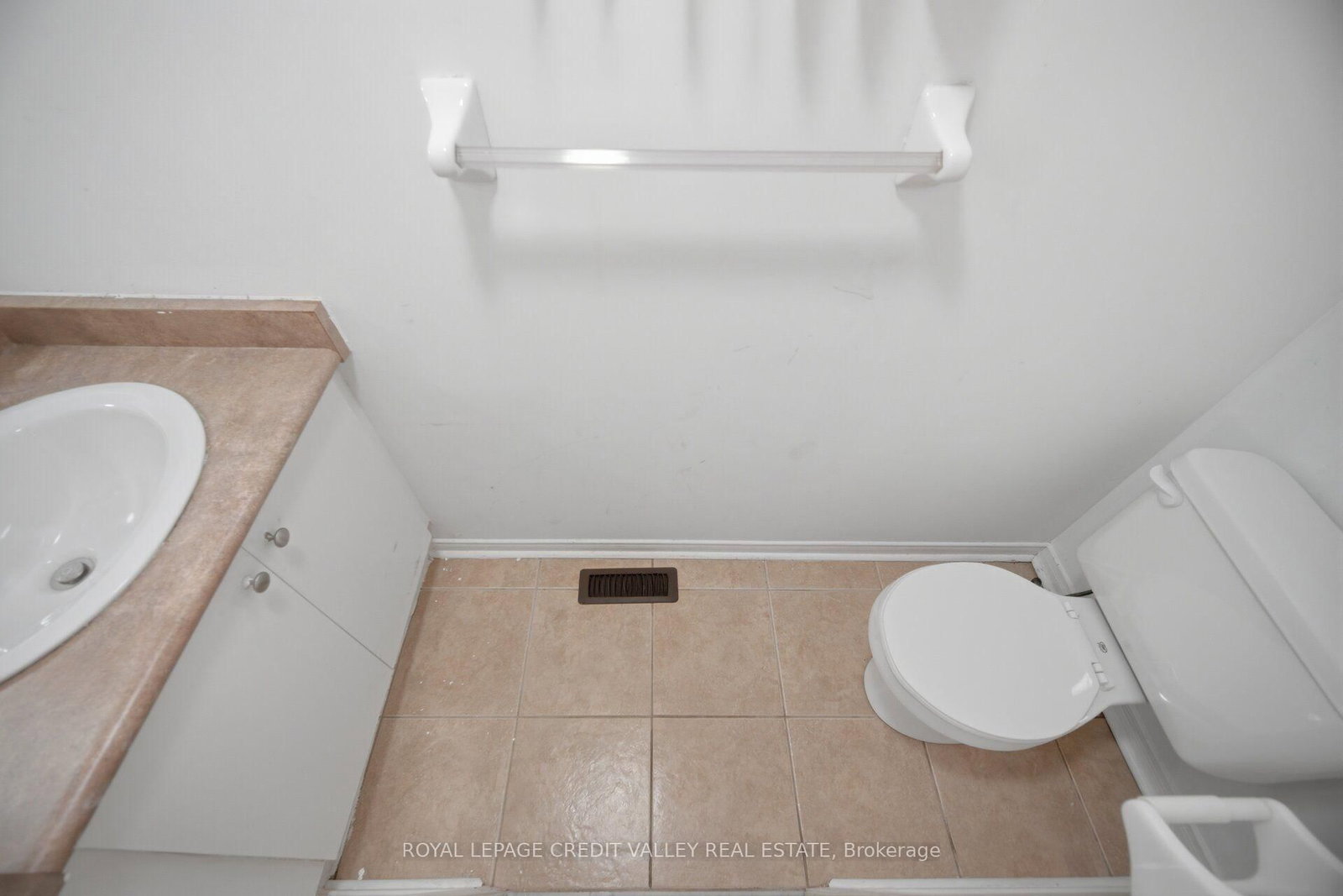 31 Capistro Street • Brampton, ON photo 21