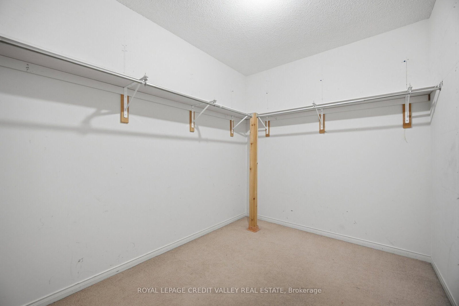31 Capistro Street • Brampton, ON photo 30