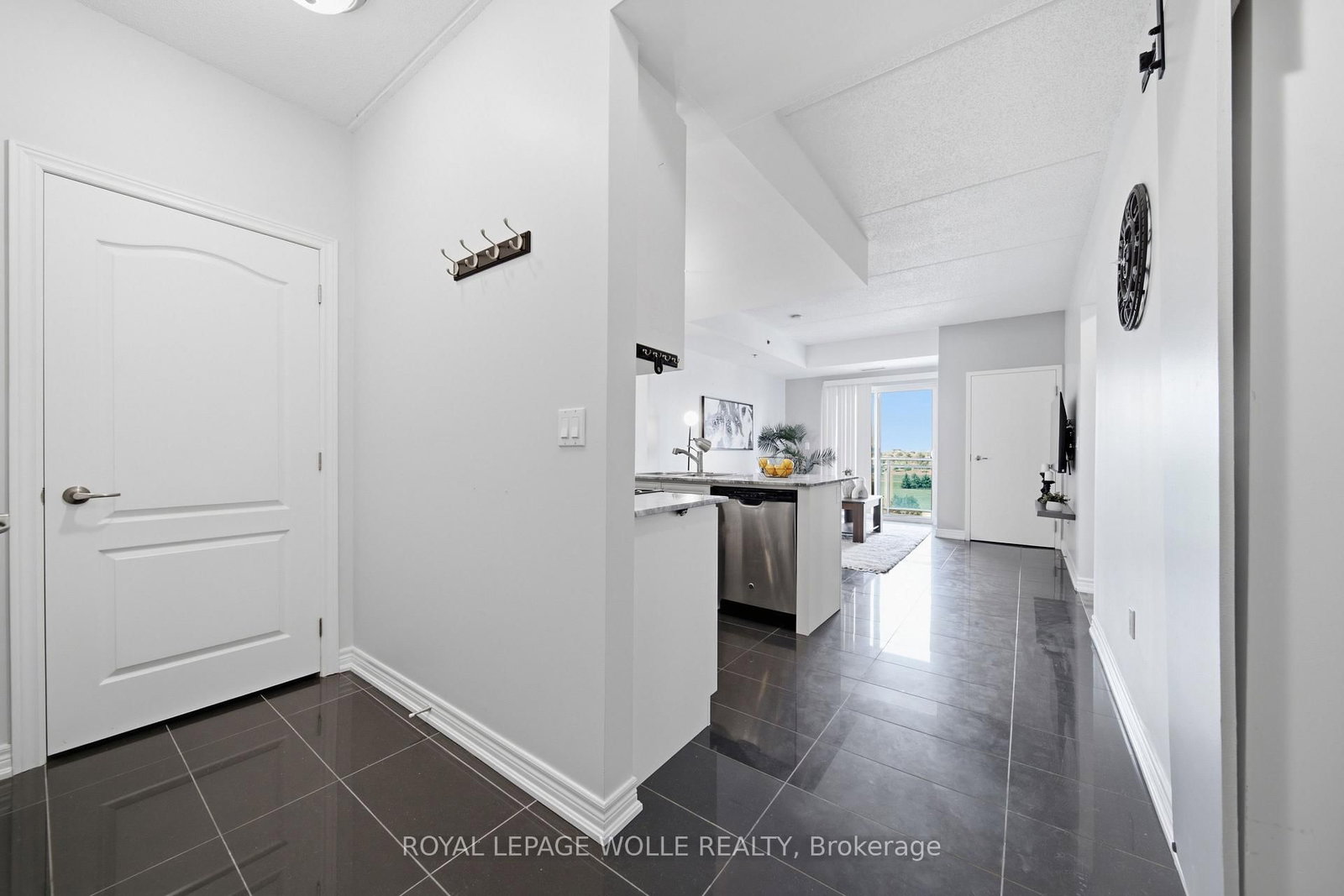 1421 Costigan Road • #506 • Milton, ON photo 5