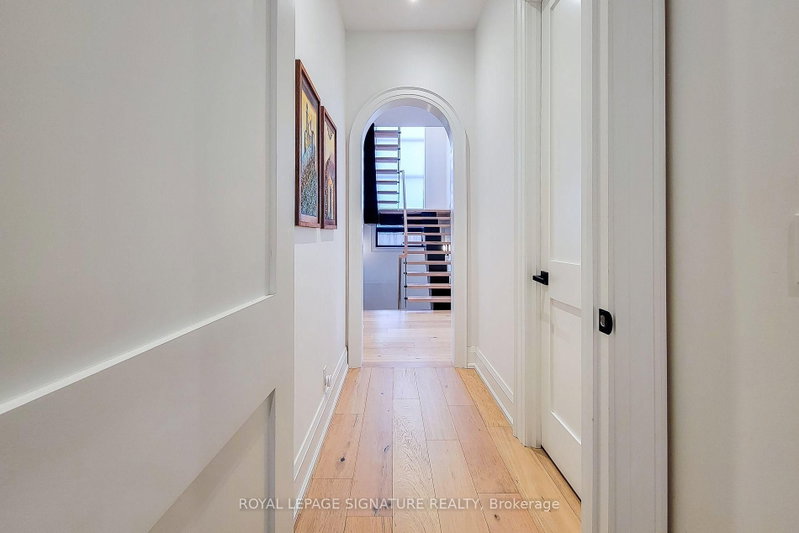 518 Sherin Oakville,ON L6L 4J8 — Photo 12