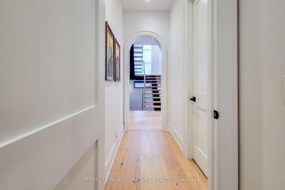 518 Sherin Oakville,ON L6L 4J8 — Photo 12