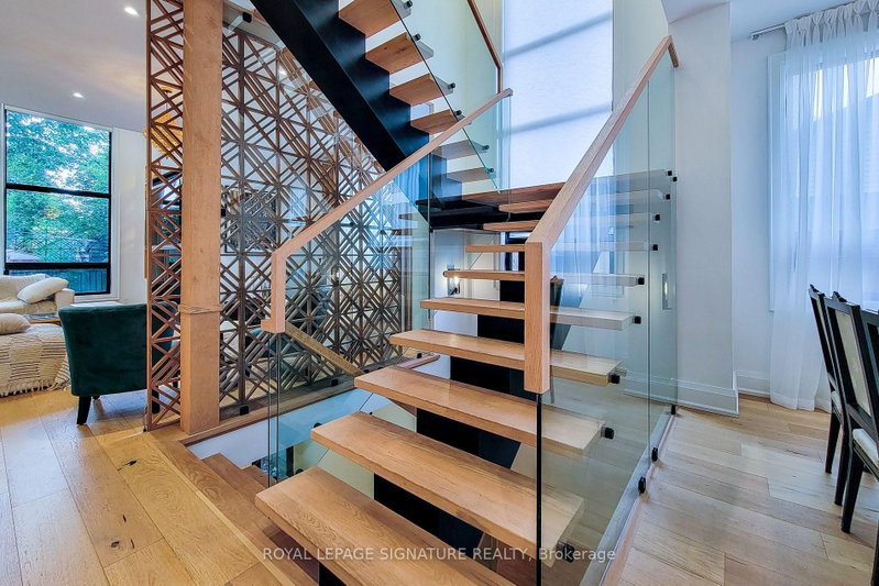 518 Sherin Oakville,ON L6L 4J8 — Photo 13