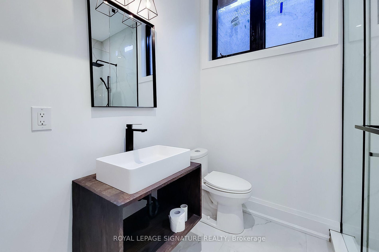 518 Sherin Drive • Oakville, ON photo 24
