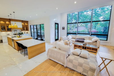 518 Sherin Drive • Oakville, ON photo 6
