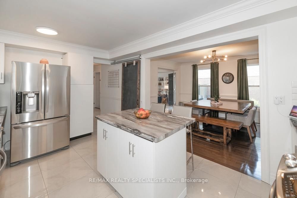 77 Leander Street • Brampton, ON photo 11