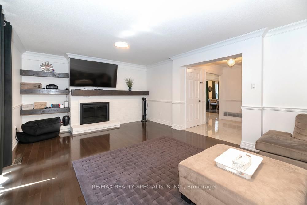 77 Leander Street • Brampton, ON photo 14